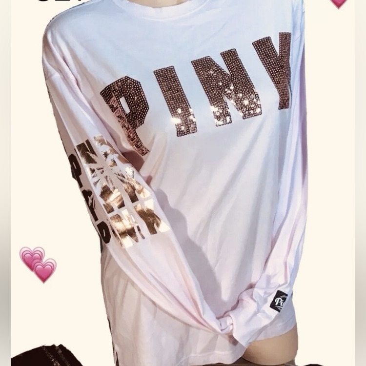 %%** > Bundle.W.Me 2/$16 Pink** Victoria’s Secret Long Sleeve Tee X-Small